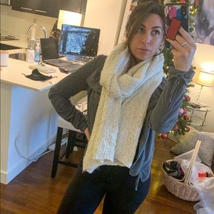 Forever 21 Super Cozy & Warm Cream Scarf